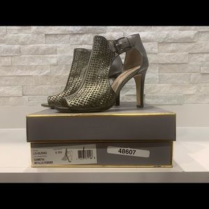 Louise et Cie Lasercut Peep Toe Bootie/Pump